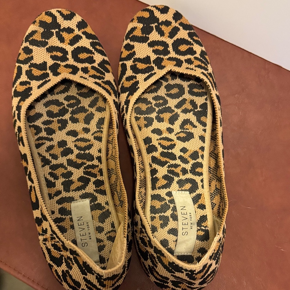 Steven Women's Leopard Print Flats